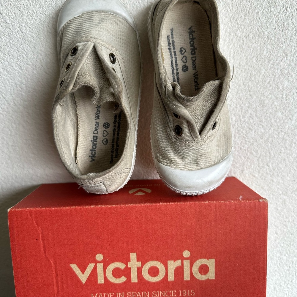 VICTORIA TODDLER SHOES